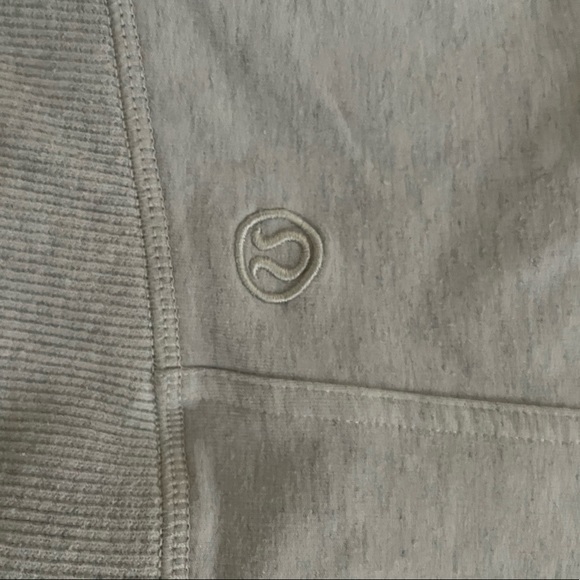 Lululemon zip up hoodie / sweater - Picture 8 of 8